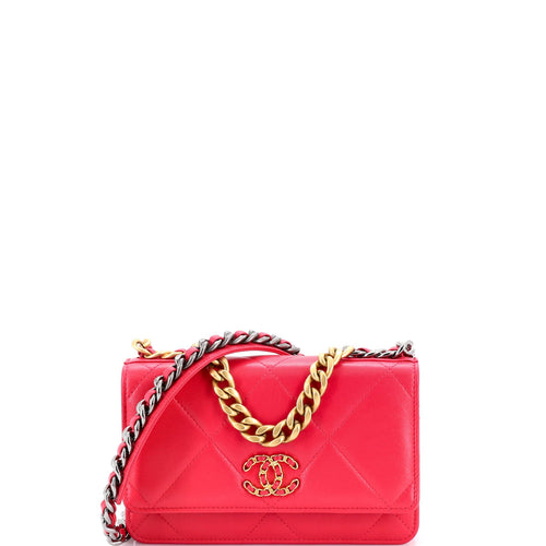 CHANEL 19 Wallet on Chain Quilted Goatskin