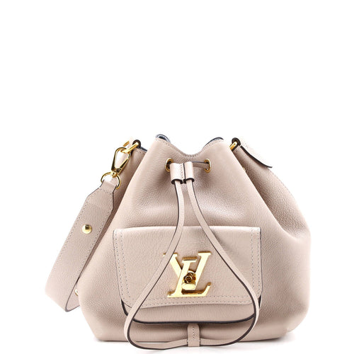 Lockme Pocket Bucket Bag Leather