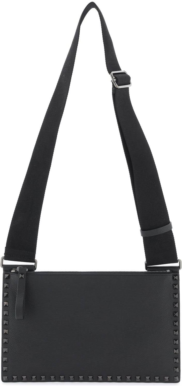 Valentino Garavani Men's Rockstud Flat Crossbody Bag in Black | 4Y2B0C42KSP