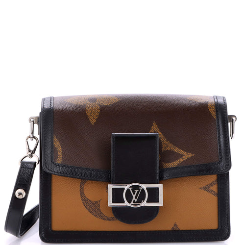 Dauphine Shoulder Bag Reverse Monogram Giant MM