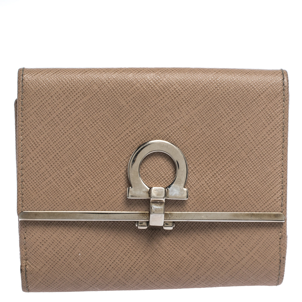 Salvatore Ferragamo Beige Leather Gancini Clip Compact Wallet