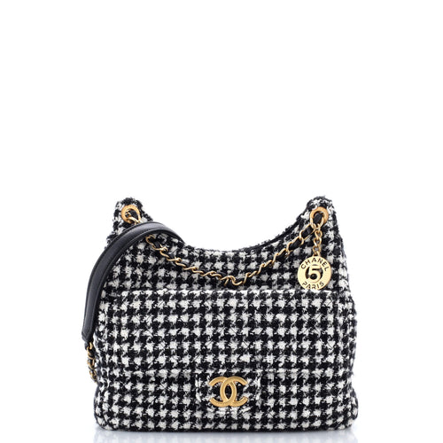 CHANEL Wavy CC Hobo Quilted Tweed Medium