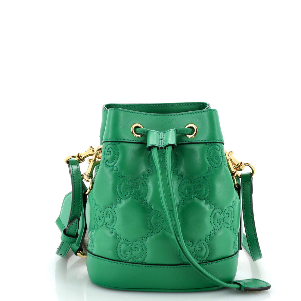 GUCCI GG Convertible Bucket Bag GG Matelassé Leder Klein