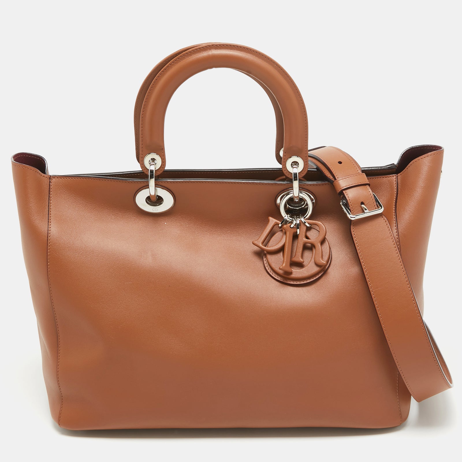 Dior Sac cabas zippé en cuir marron Diorissimo