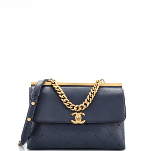 CHANEL Coco Luxe Flap Bag Quilted Lambskin Small