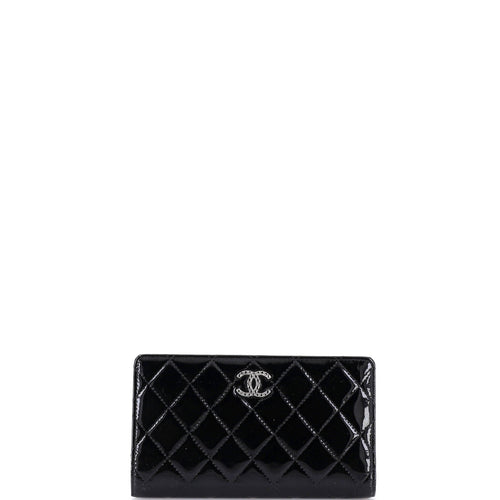 CHANEL Brilliant L-Yen Wallet Quilted Patent
