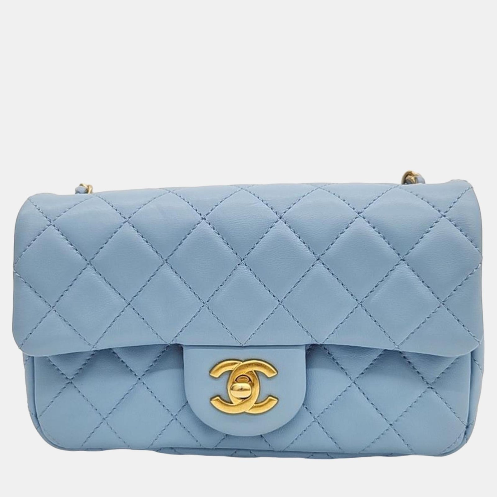 Chanel Himmelblaue Mini-Flap-Tasche aus Lammleder mit Perlen-Crush