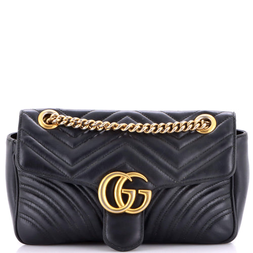 GUCCI GG Marmont Flap Bag Matelasse Leather Medium