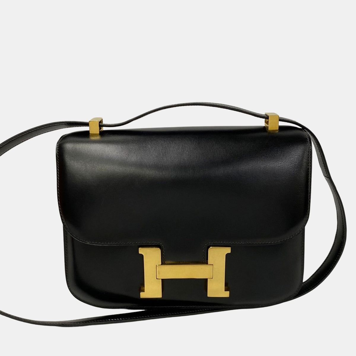 Hermès Black Leather 23 Box Constance Shoulder Bags