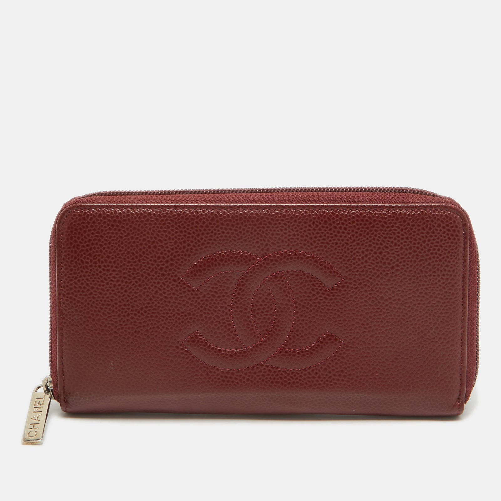 Chanel Portefeuille zippé intemporel CC en cuir caviar rouge