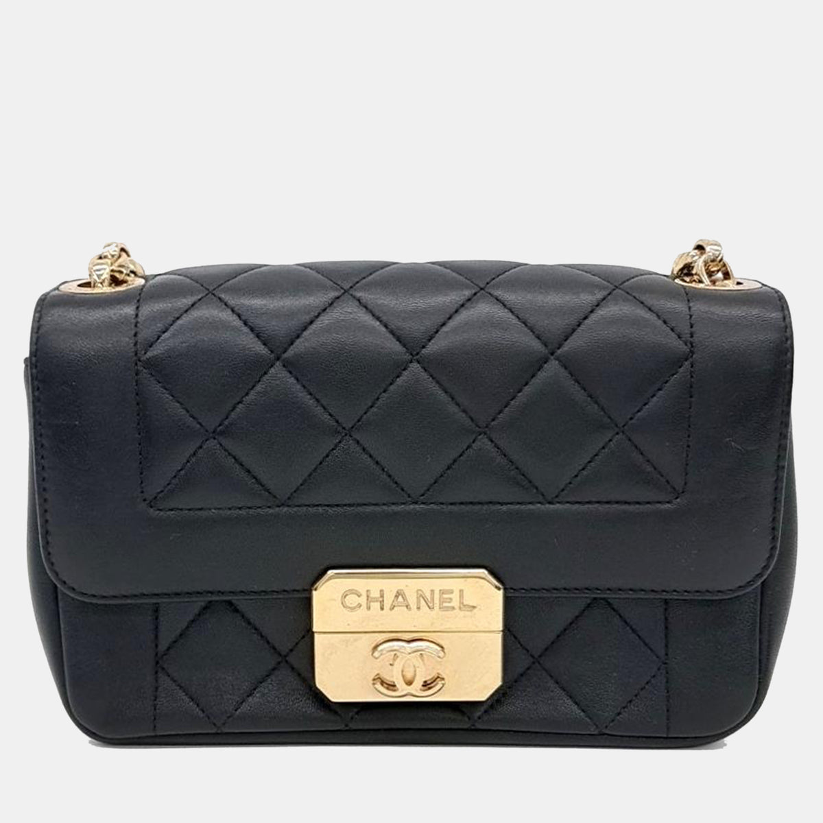 Chanel Flap Chain Crossbody Bag