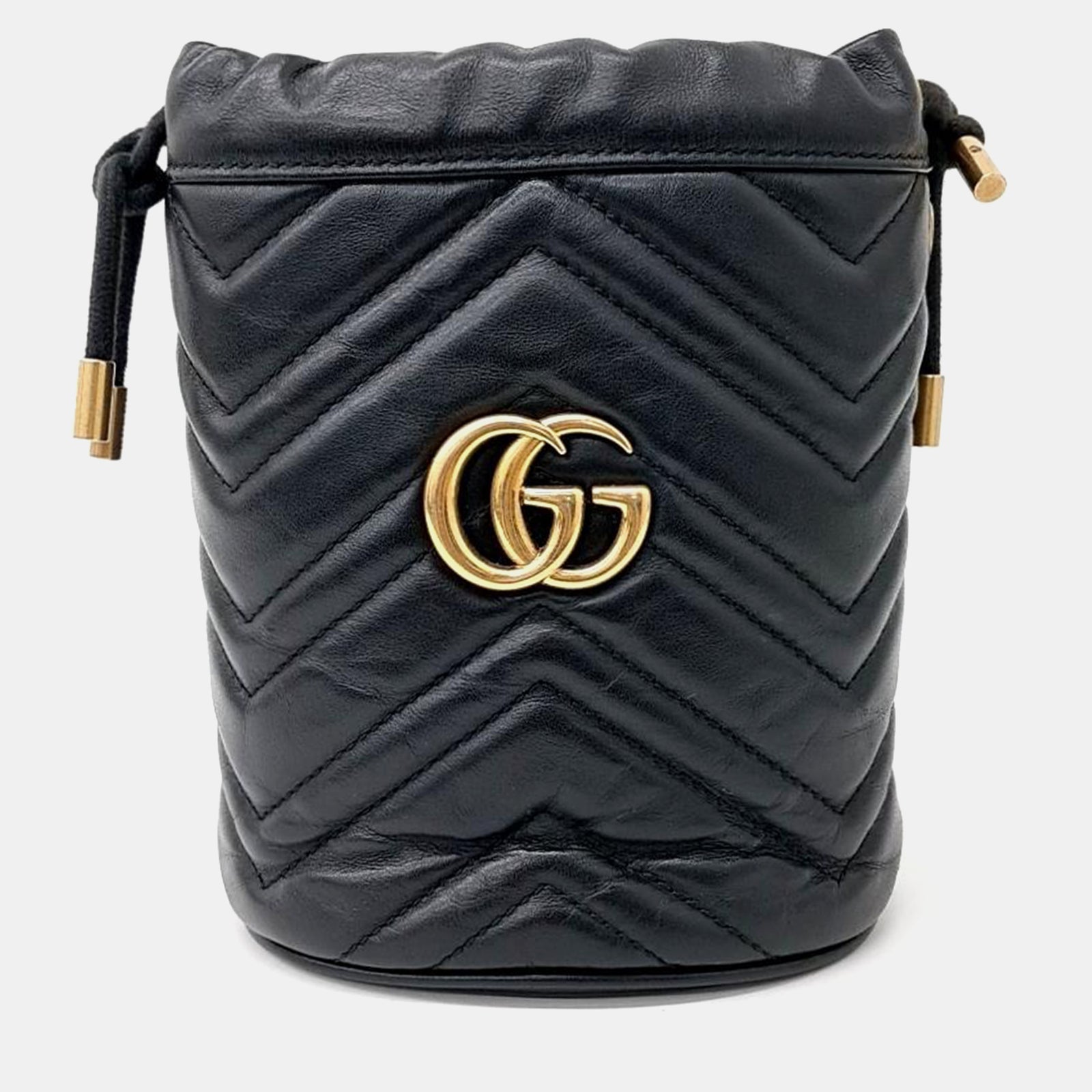 Gucci Sac seau Mini GG Marmont en cuir de veau matelassé noir