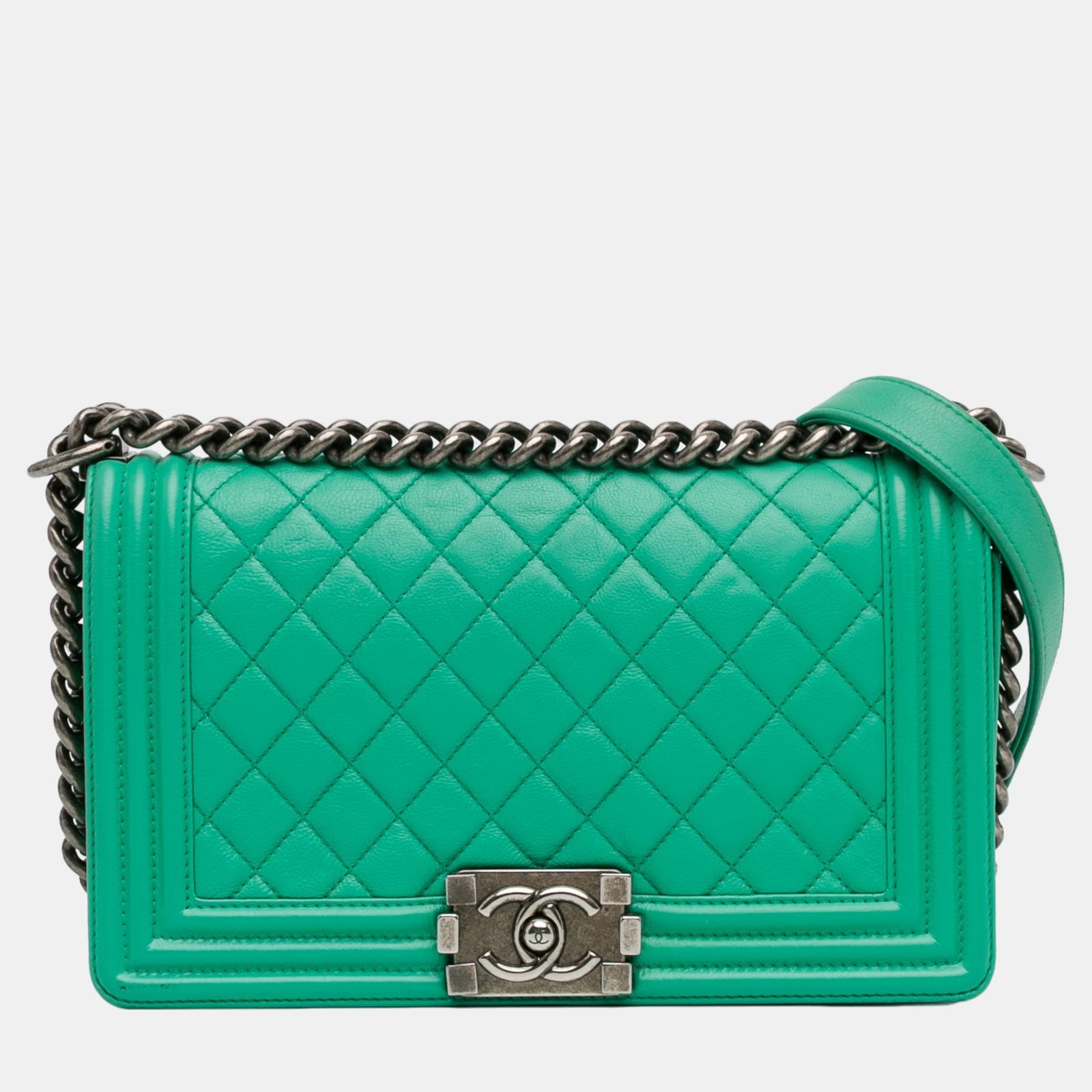 Chanel Sac à rabat en cuir de veau vert moyen pour garçon