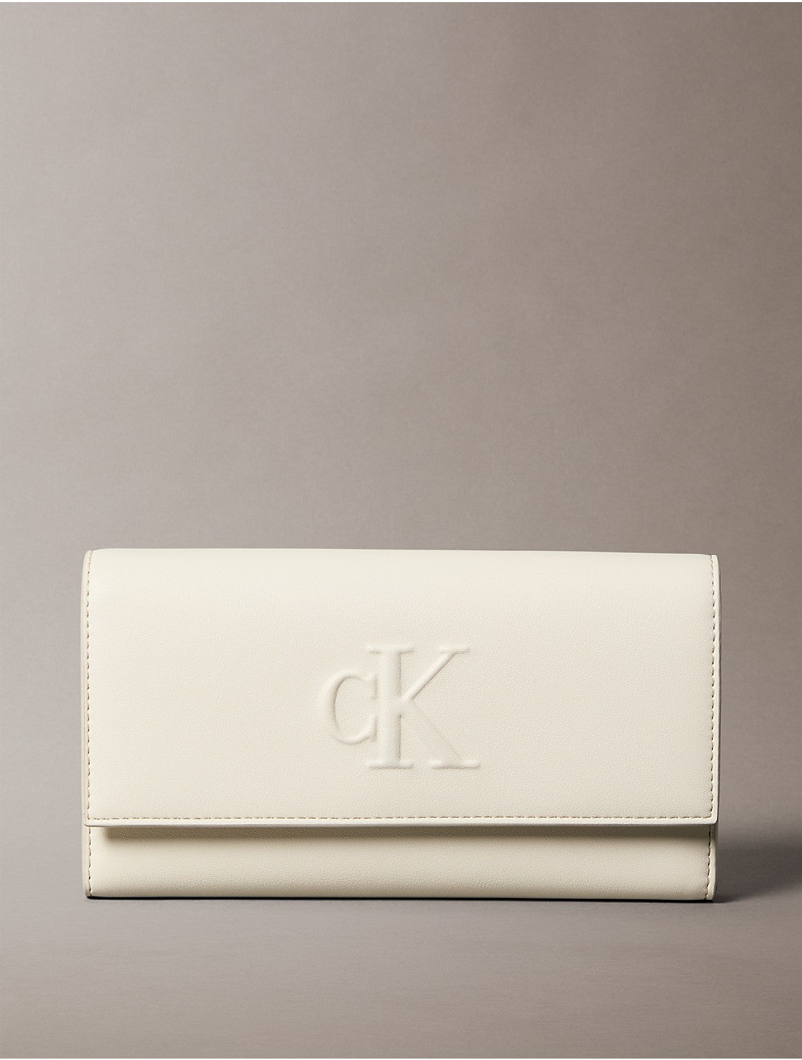 Calvin Klein Women's Sculpted Impression Wallet - White