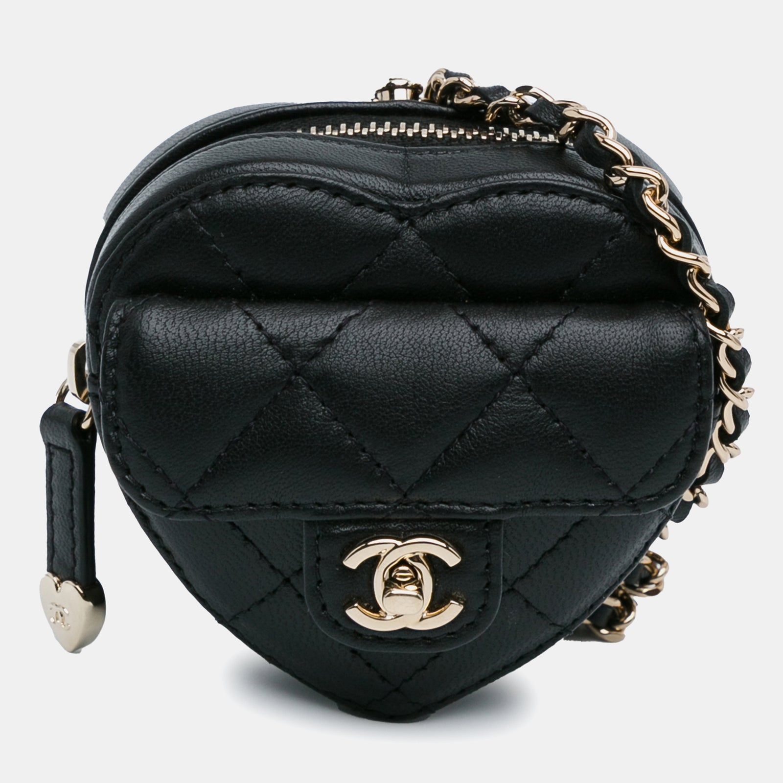 Chanel Schwarze CC in Love-Tasche mit Herz-Halskette aus Lammleder