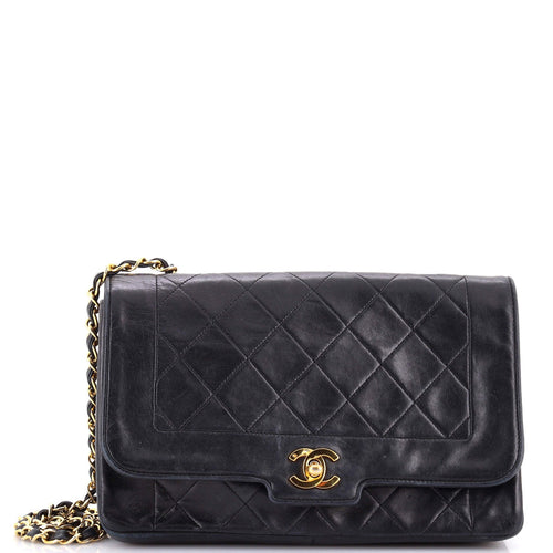 CHANEL Vintage CC Chain Flap Bag Quilted Lambskin Medium