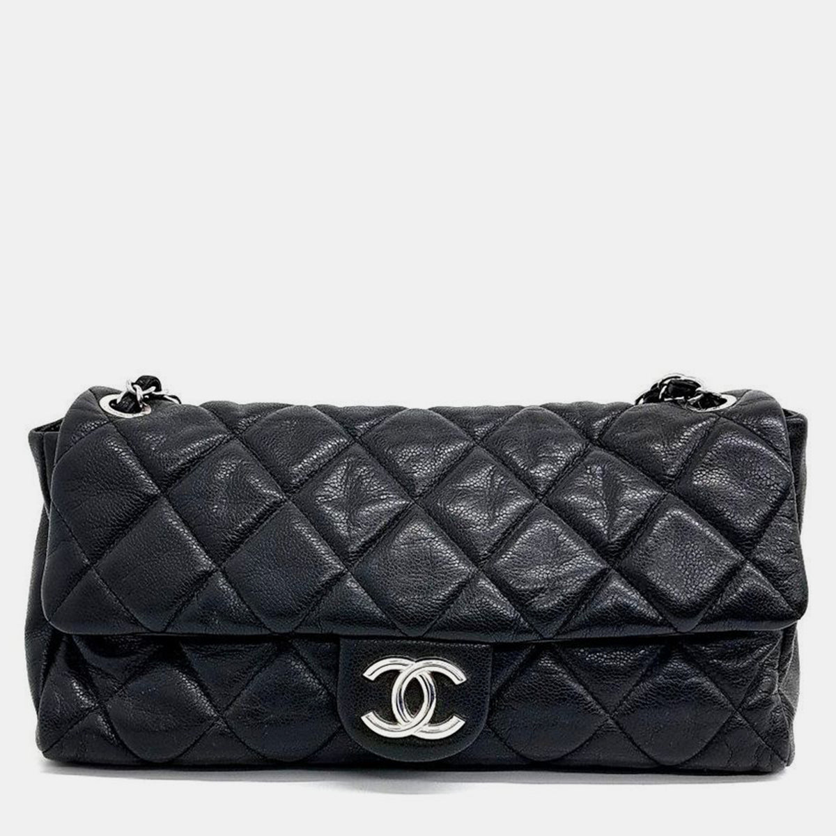 Chanel soft caviar chain shoulder bag