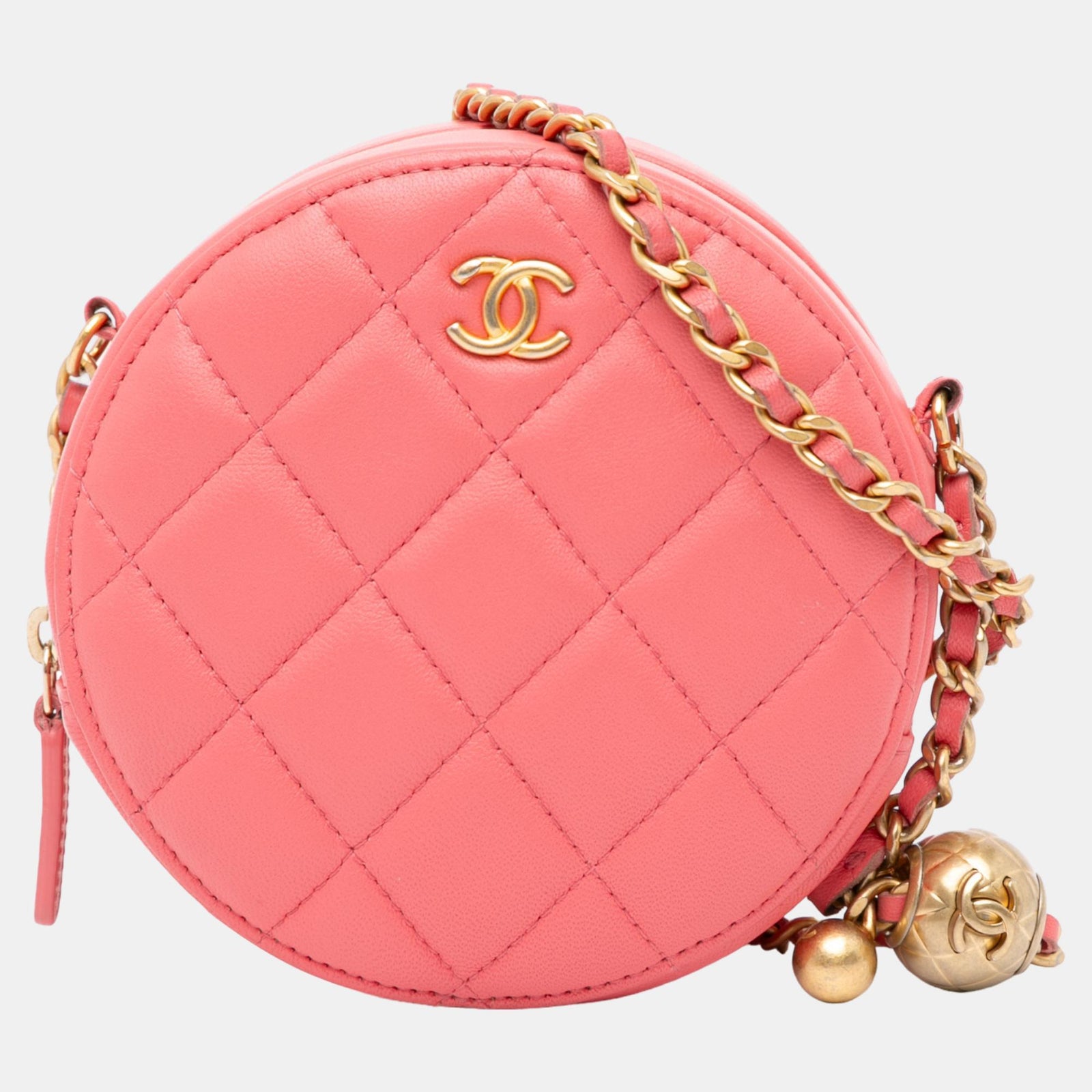 Chanel Pochette ronde en cuir d'agneau matelassé rose CC avec chaîne et perles