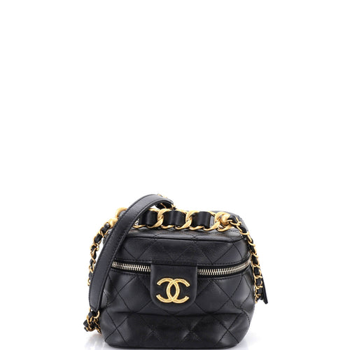 CHANEL Chain Bar Vanity Case with Chain Quilted Calfskin Small