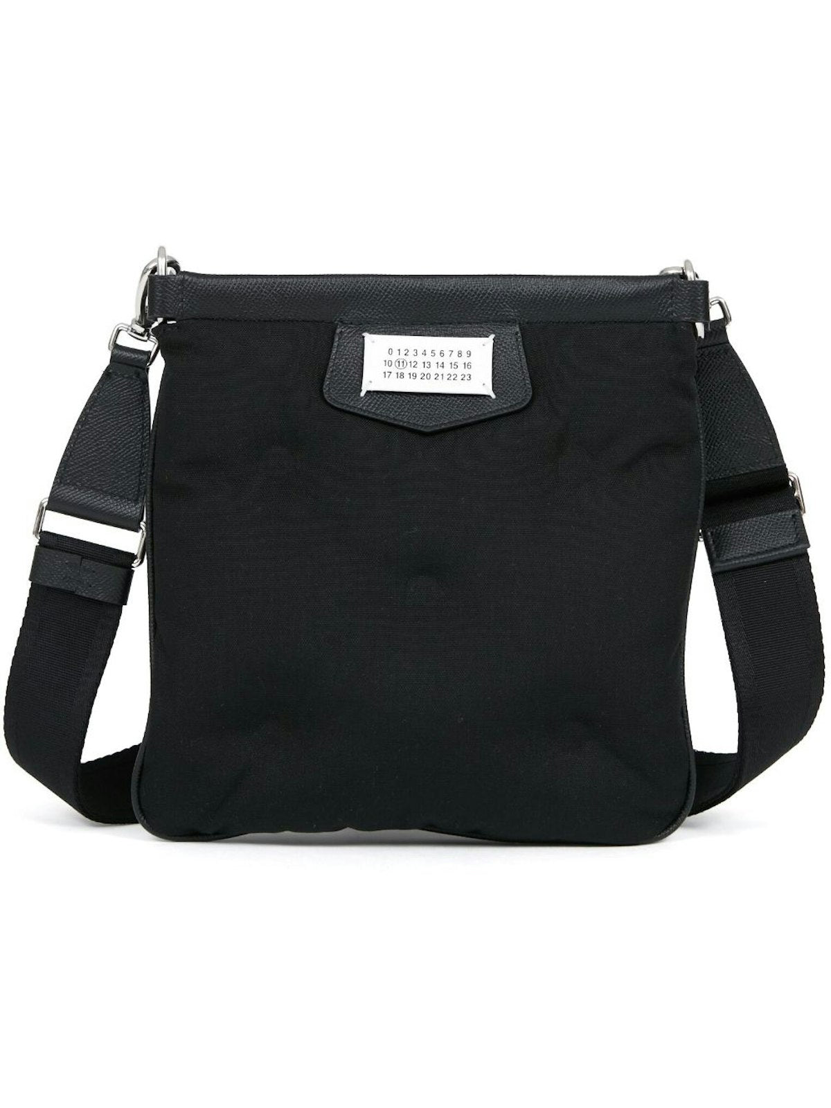 Maison Margiela Men's Glam Slam Sport Flat Messenger Bag in Black | Size UNI | SB2WG0008P1511T8013