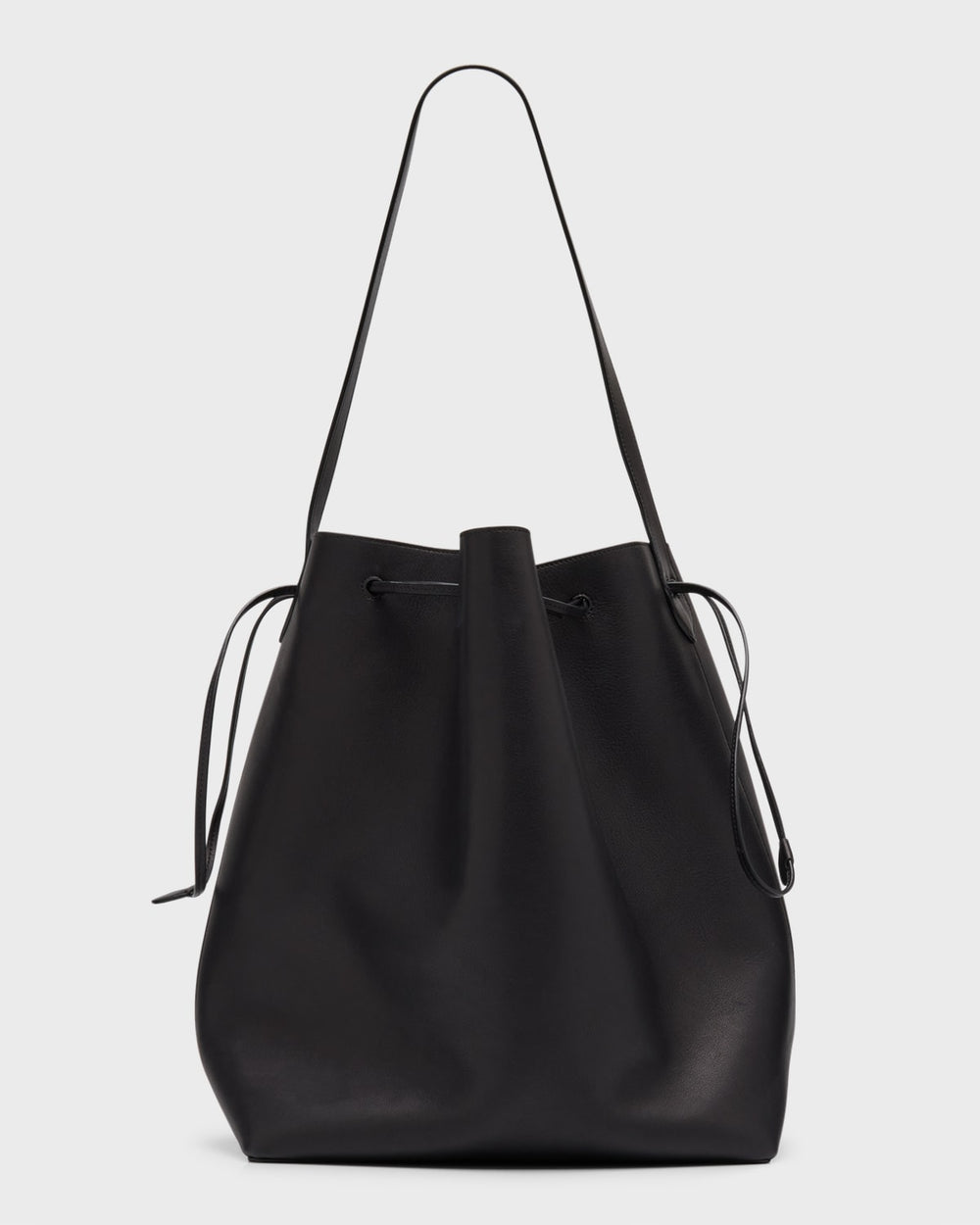 Belvedere Bucket Bag in Saddle Leather