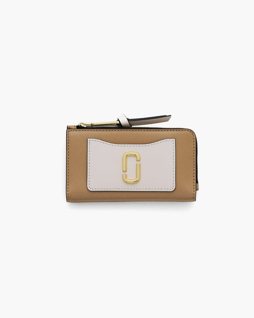 Marc Jacobs The Utility Snapshot Slim Wallet in Camel Multi