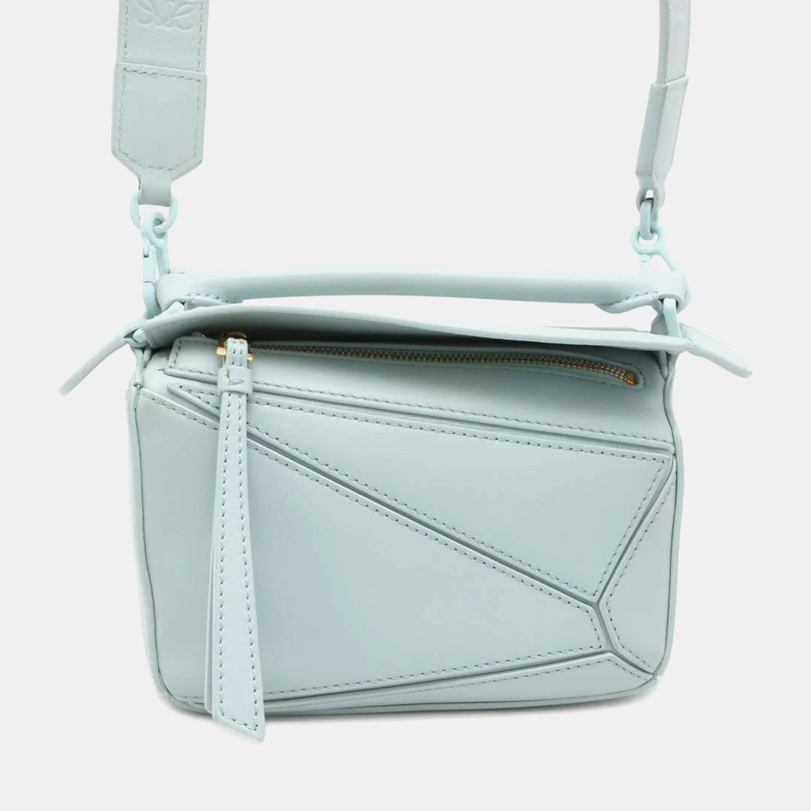 Loewe Aquamarine Puzzletasche aus Kalbsleder, Schultertasche, Größe Mini