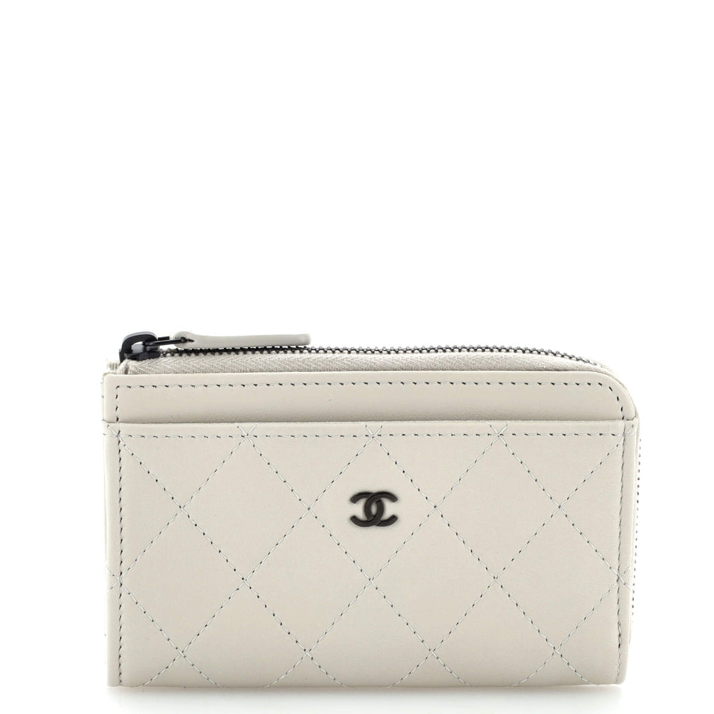 CHANEL Zip Around Card Holder Quilted Lambskin