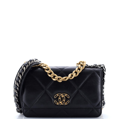 CHANEL 19 Wallet on Chain Quilted Lambskin