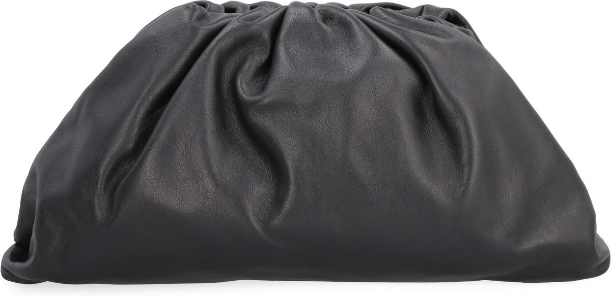 Bottega Veneta Women's Pouch Leather Clutch in Black | 576227VCP40 Color 1229