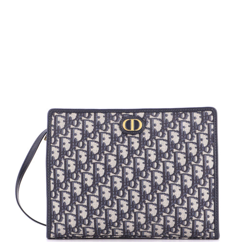 30 Montaigne Zip Pouch Oblique Canvas Medium