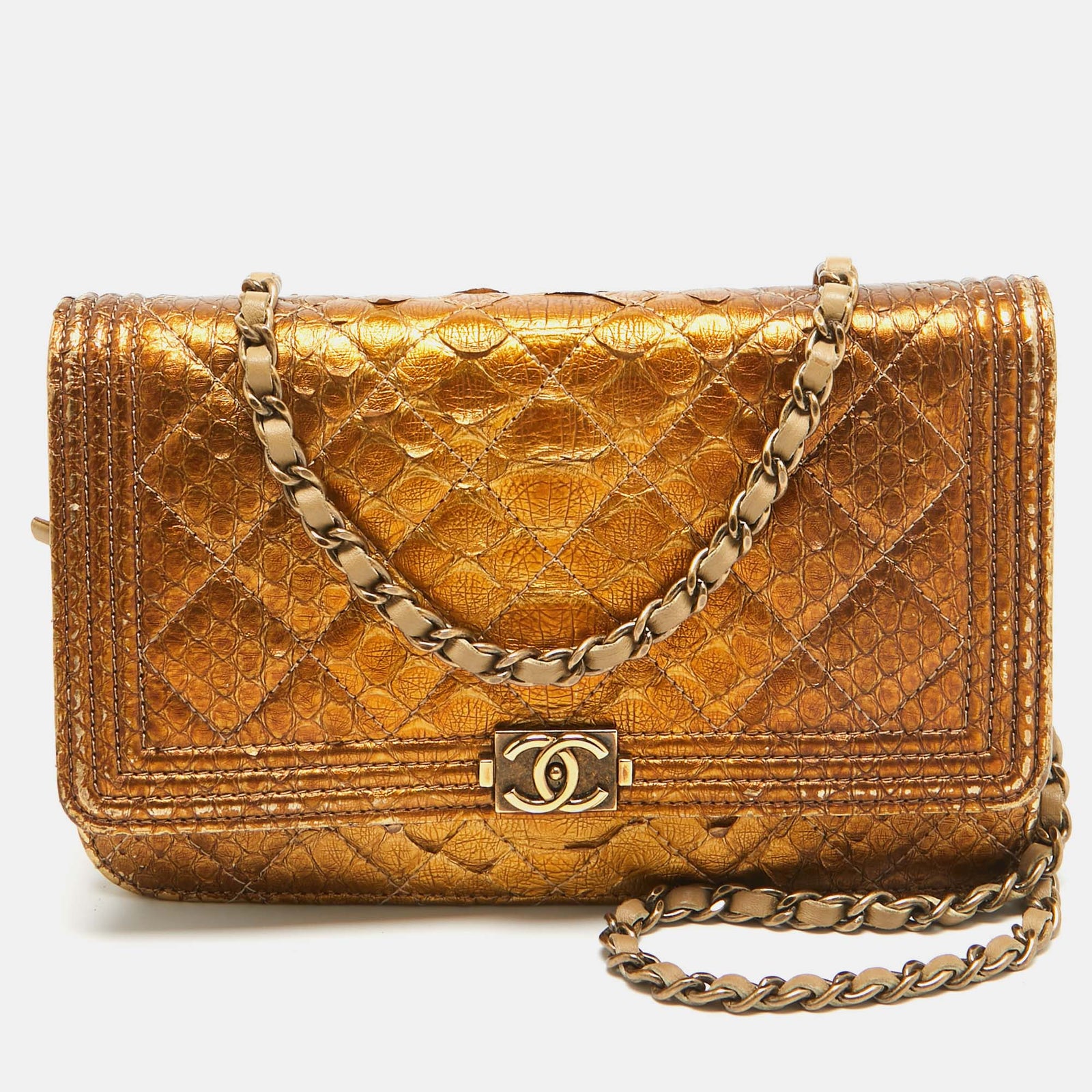 Chanel Portefeuille pour garçon en python matelassé doré sur chaîne