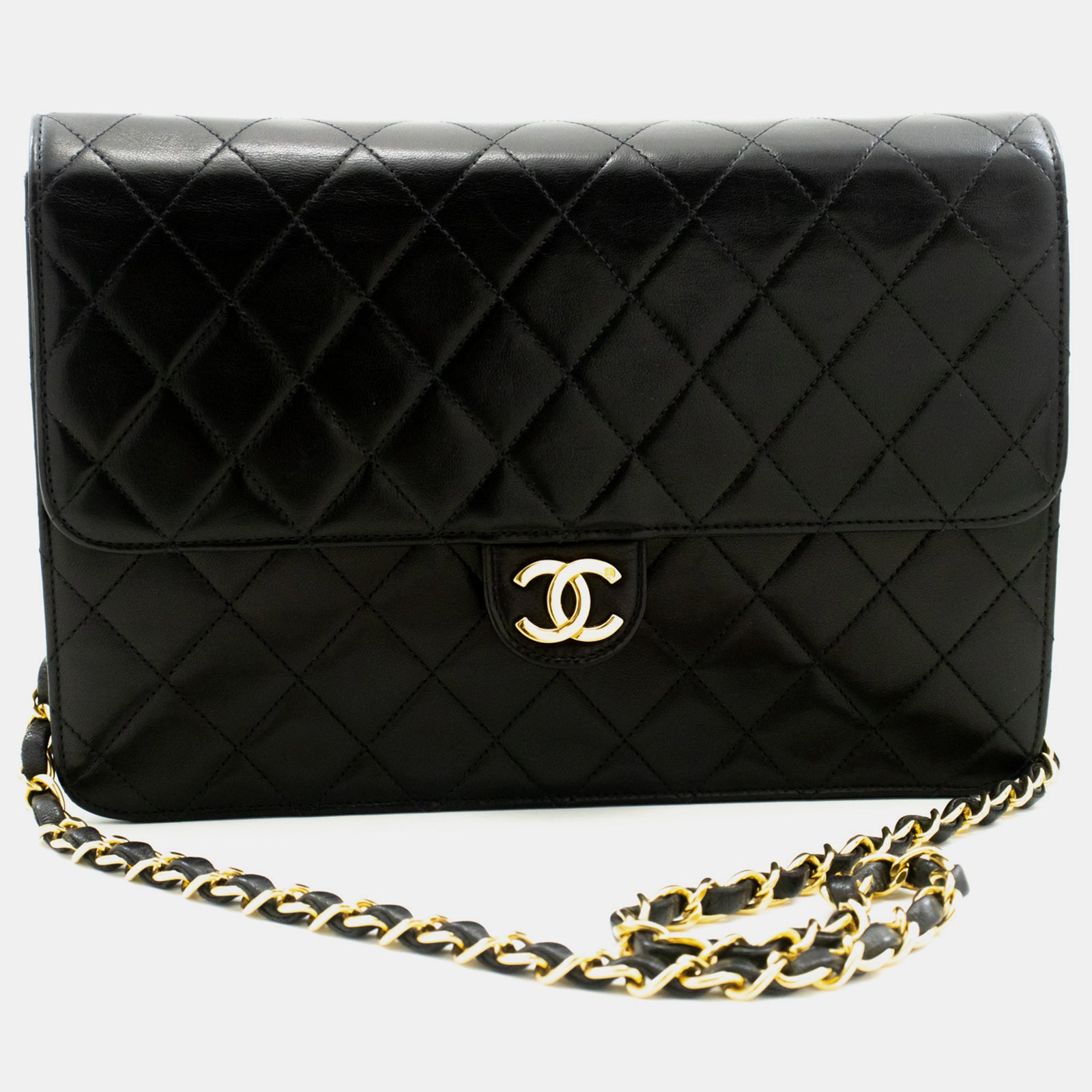 Chanel Sac à rabat classique en cuir noir