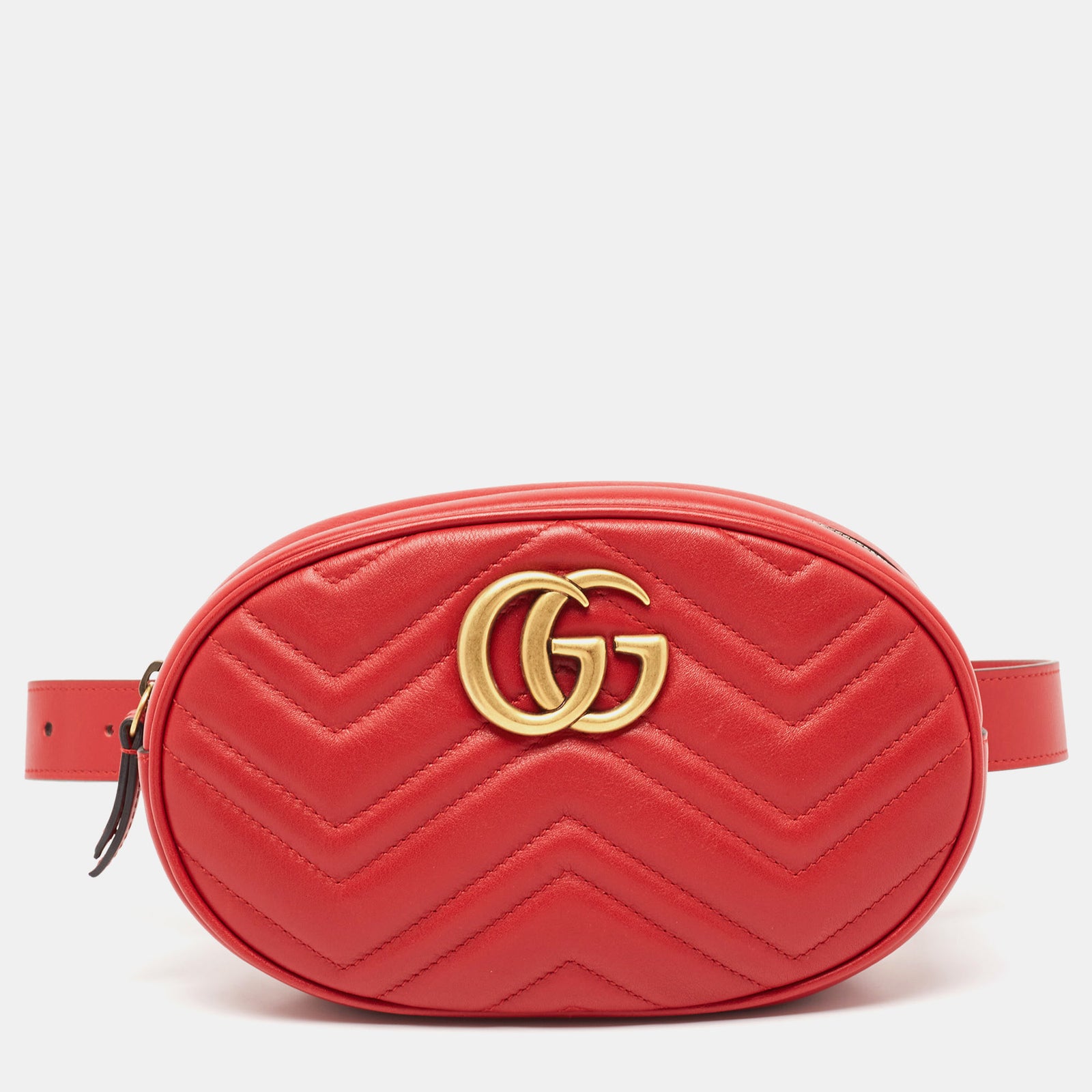 Gucci Rote GG Marmont Gürteltasche aus Matelassé-Leder