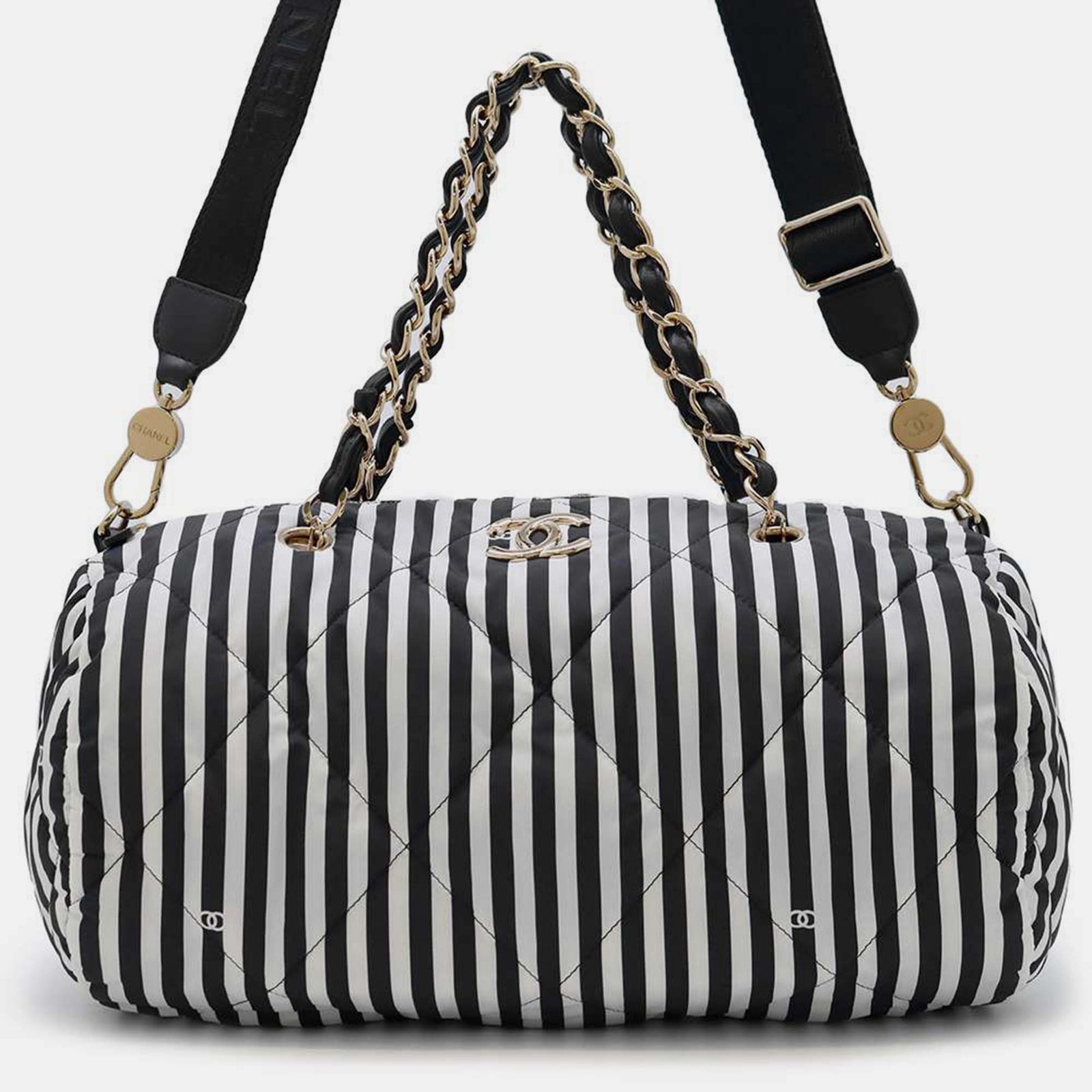 Chanel Weiße/schwarze Bowlingtasche aus Nylon mit Streifen, groß