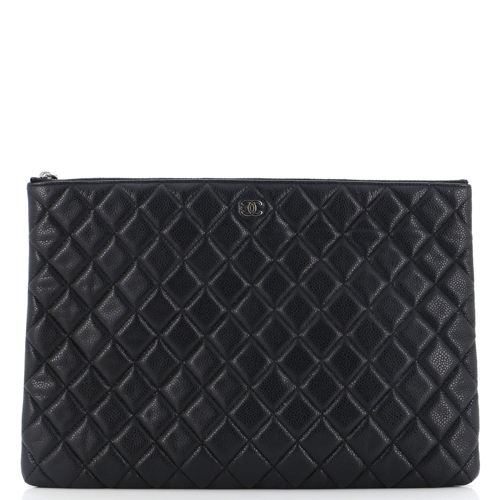 CHANEL O Case Clutch Quilted Caviar Large