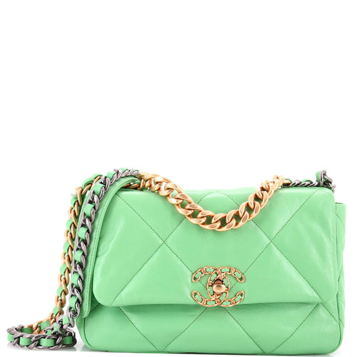 CHANEL 19 Flap Bag Quilted Leather Medium