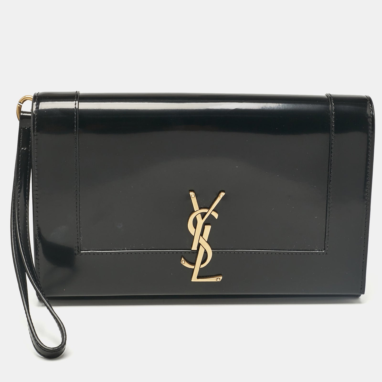 Saint Laurent Paris Saint Laurent – ​​Cassandre – Clutch mit Handgelenkklappe aus schwarzem Lackleder