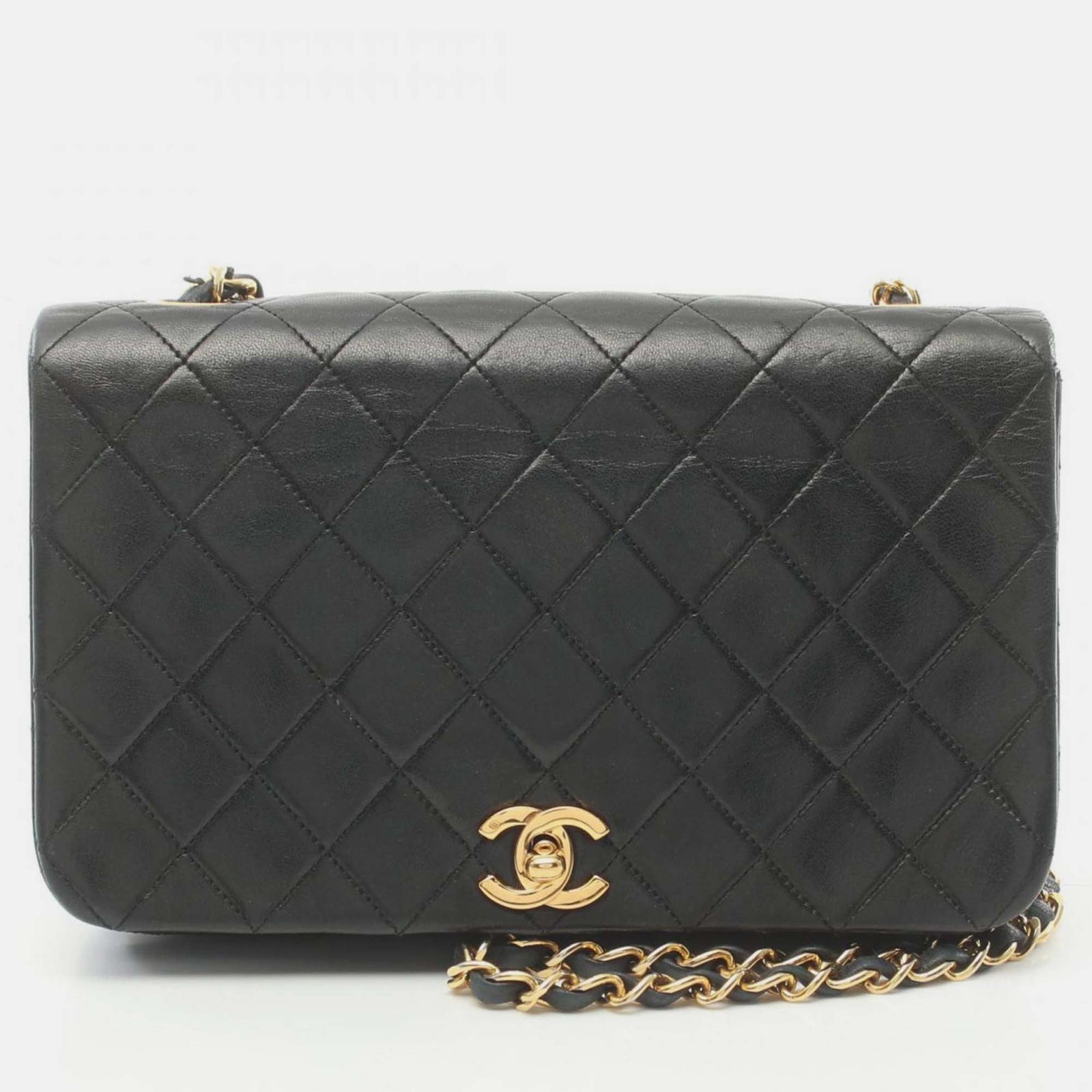 Chanel Schwarze Matelassé-Tasche aus Lammleder mit Klappe