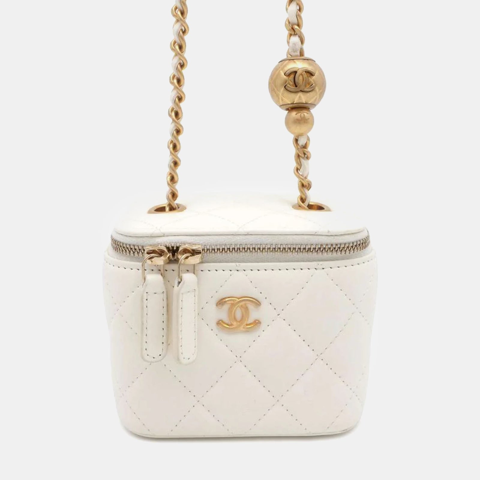 Chanel White Lambskin Matelasse Ball Chain Vanity Bag Size Small