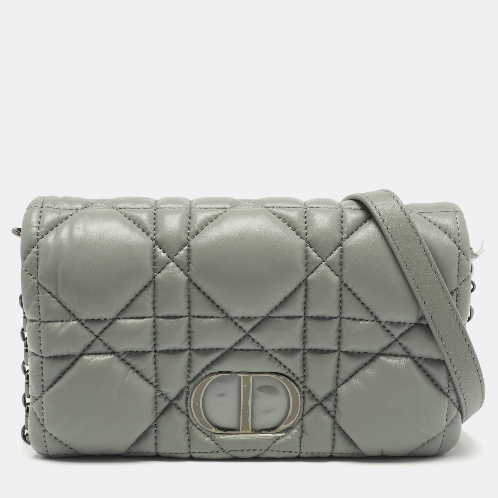 Dior Mini sac Caro en cuir macrocannage gris pierre