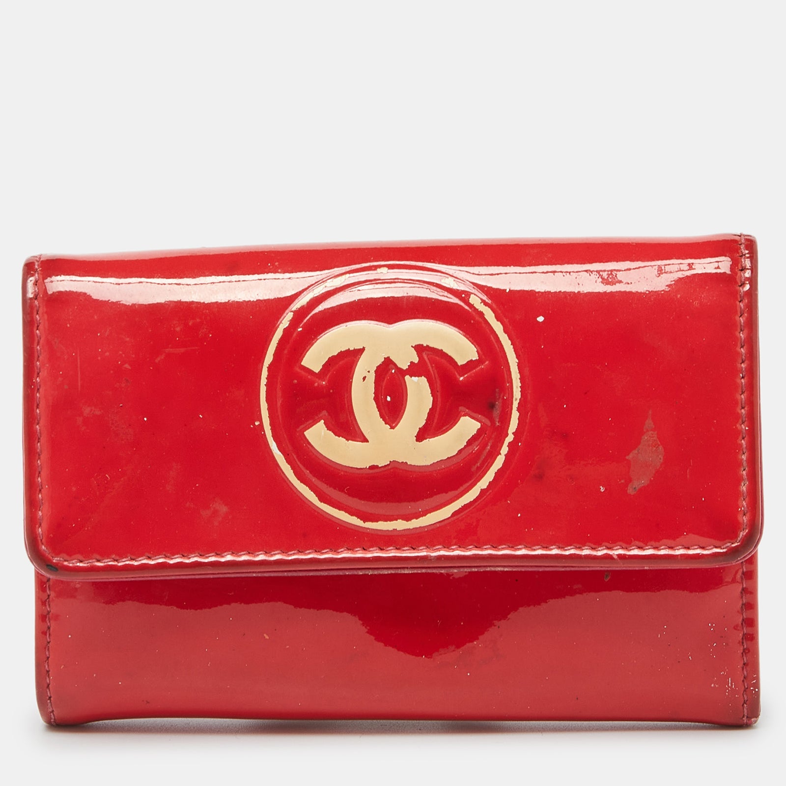 Chanel Rotes, kompaktes CC-Portemonnaie aus Lackleder