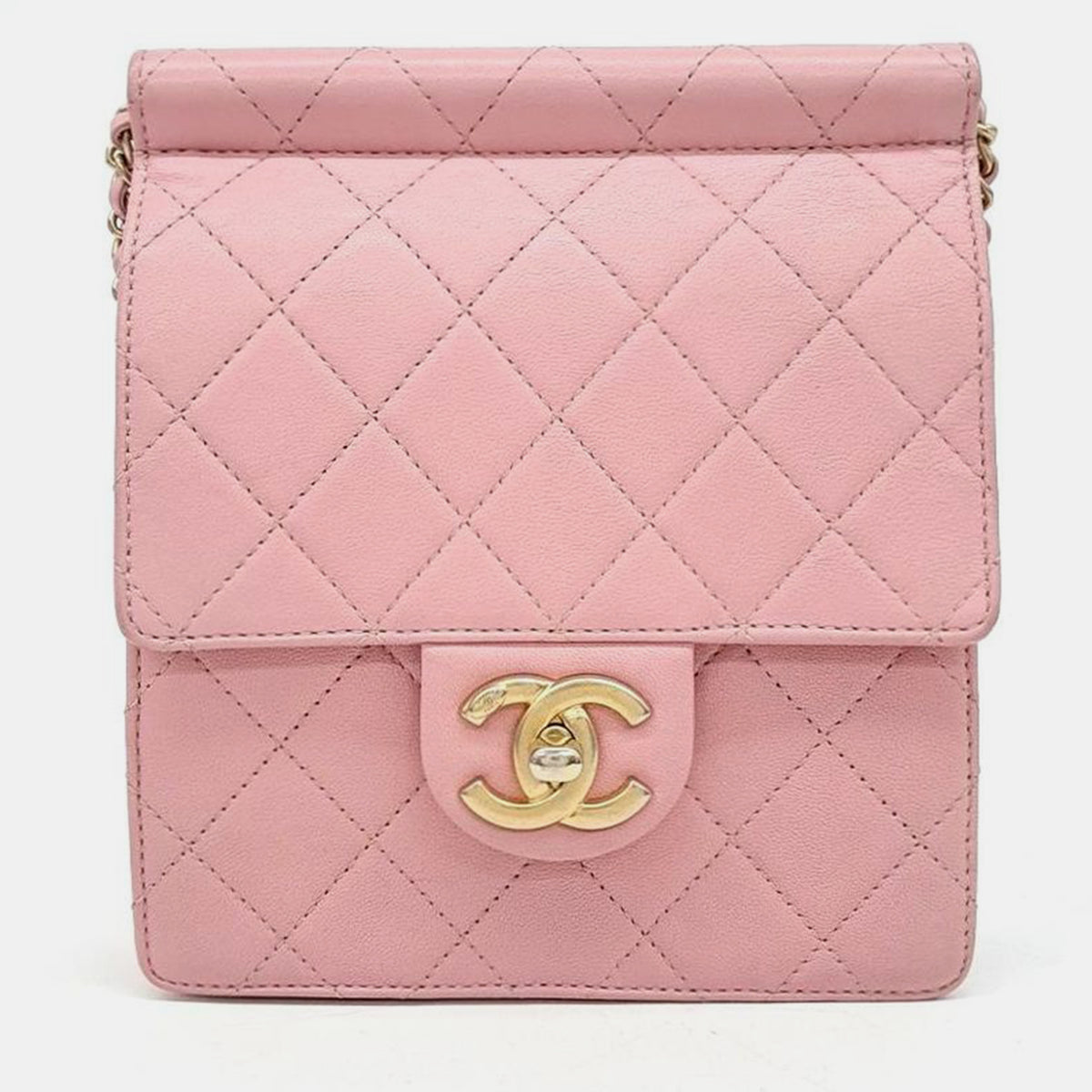 Chanel pearl-embellished chain Crossbody bag
