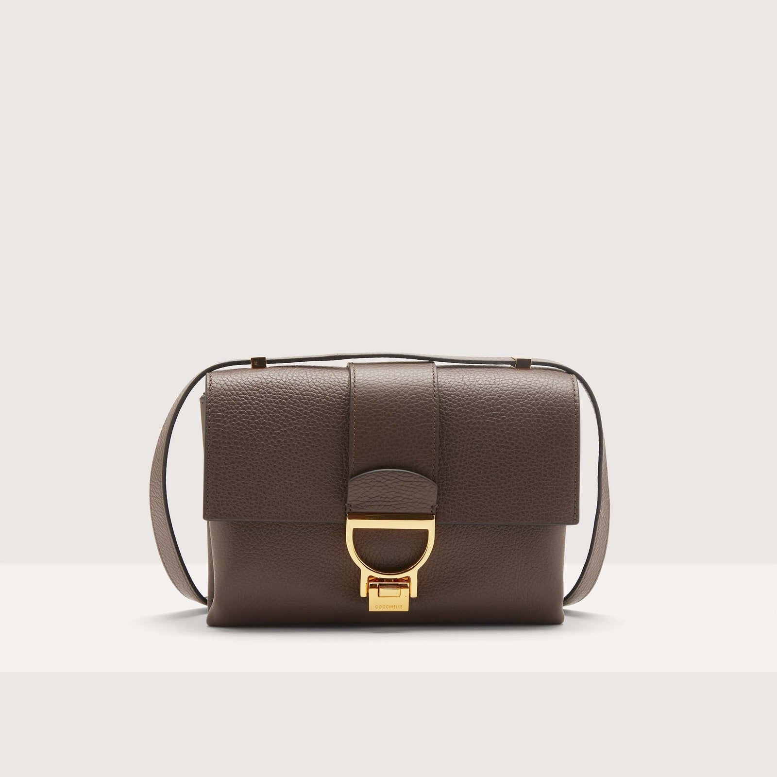 Coccinelle Grained Leather Shoulder Bag Arlettis