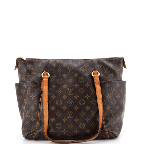 Totally Handbag Monogram Canvas MM