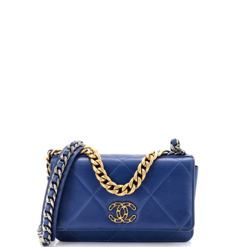 CHANEL 19 Wallet on Chain Quilted Lambskin