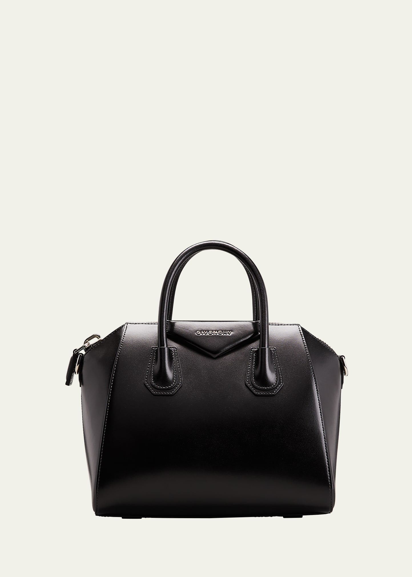 Givenchy Antigona, kleine Henkeltasche aus Boxleder