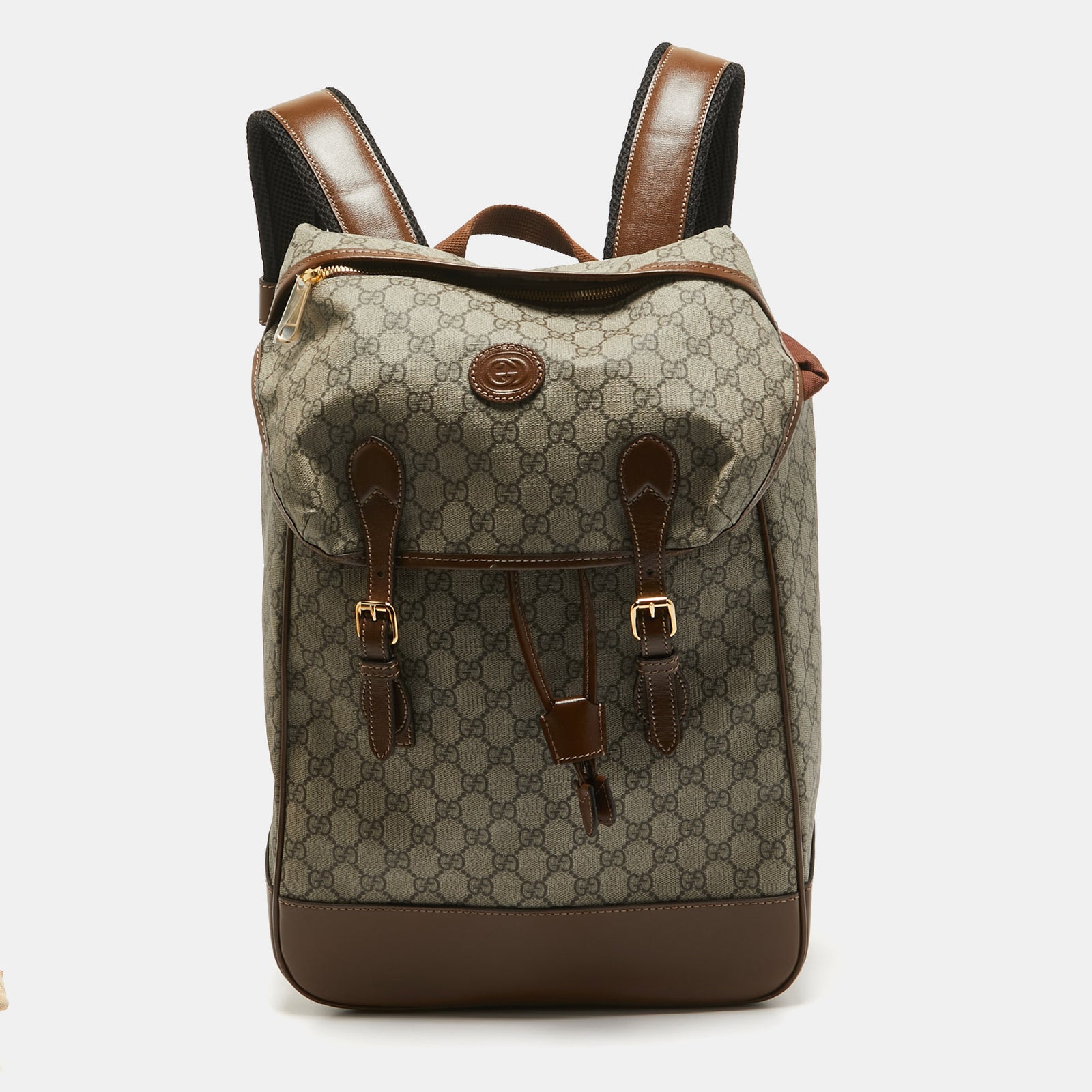 Gucci Mittelgroßer Rucksack mit ineinandergreifendem G aus GG Supreme-Canvas in Braun/Beige