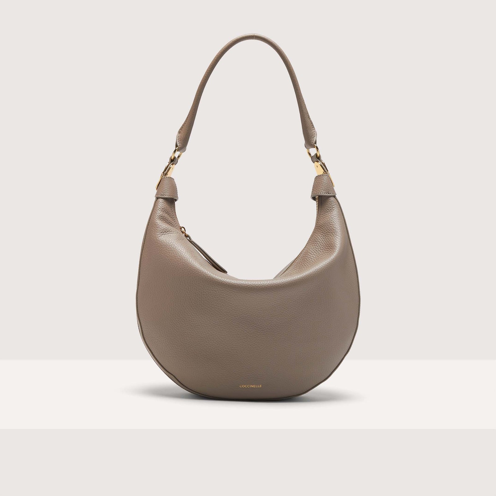 Coccinelle Grained Leather Shoulder Bag Sunnie Medium