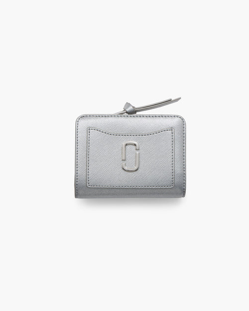 Marc Jacobs The Metallic Utility Snapshot Mini Compact Wallet Bag in Silver